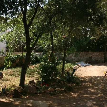 By The Sea Mandre, Pag - 6374 Apartment Kolan