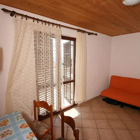 By The Sea Mandre, Pag - 6374 Apartment